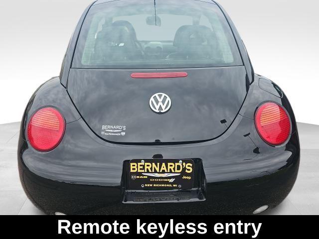 Photo of 2000 Black Volkswagen New Beetle