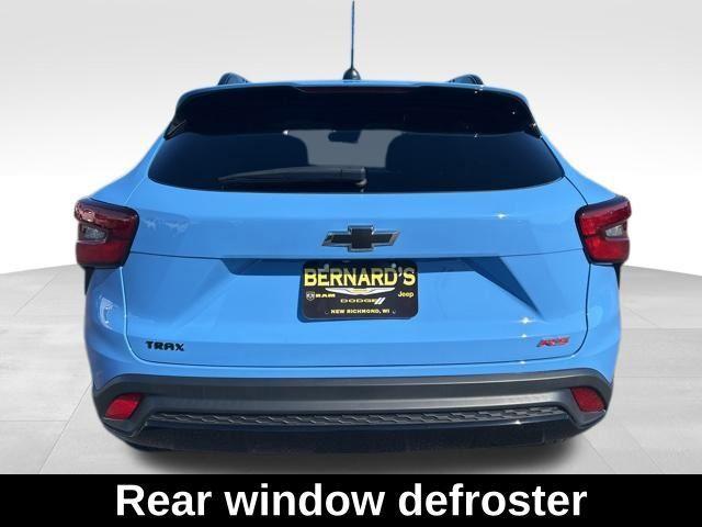 Photo of 2024 Fountain Blue Chevrolet Trax