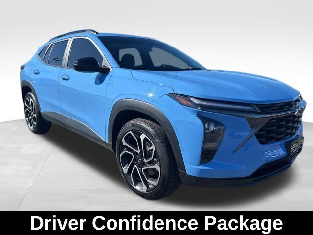 Photo of 2024 Fountain Blue Chevrolet Trax