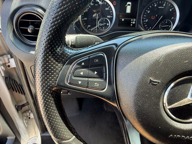 Photo of 2020 Arctic White Mercedes-Benz Metris