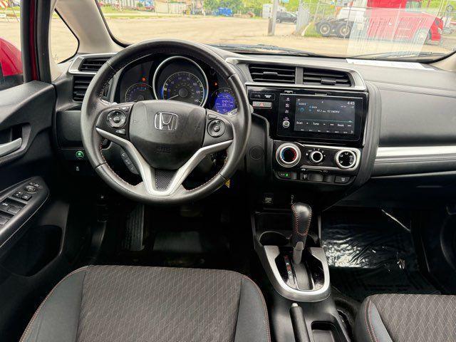 Photo of 2018 Milano Red Honda Fit