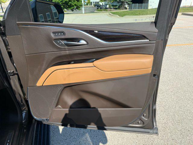 Photo of 2021 Other Cadillac Escalade ESV