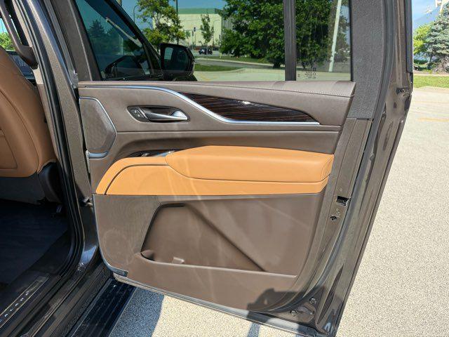 Photo of 2021 Other Cadillac Escalade ESV