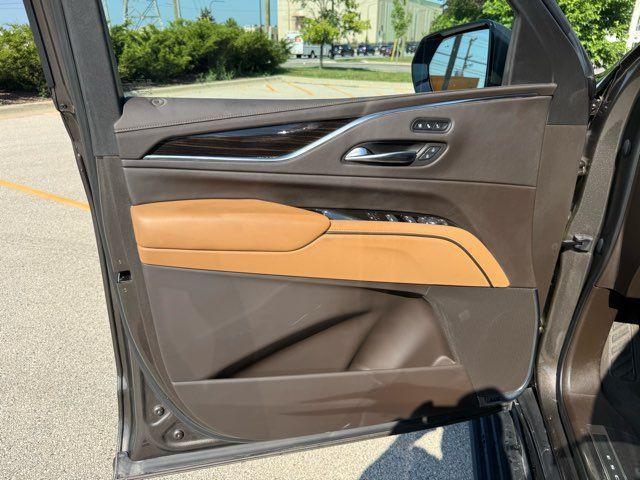Photo of 2021 Other Cadillac Escalade ESV