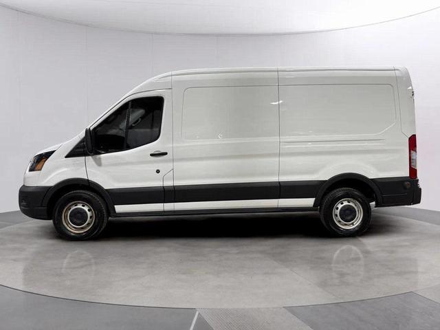 Photo of 2020 Oxford White Ford Transit-250