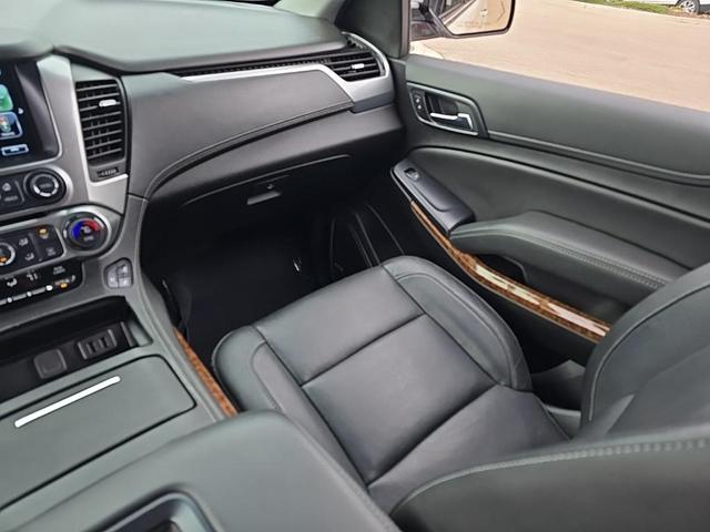 Photo of 2019 White Chevrolet Tahoe