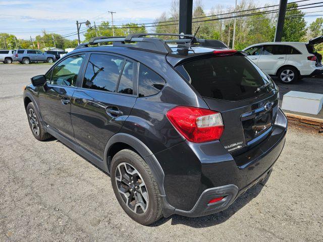Photo of 2017 Dark Gray Metallic Subaru Crosstrek