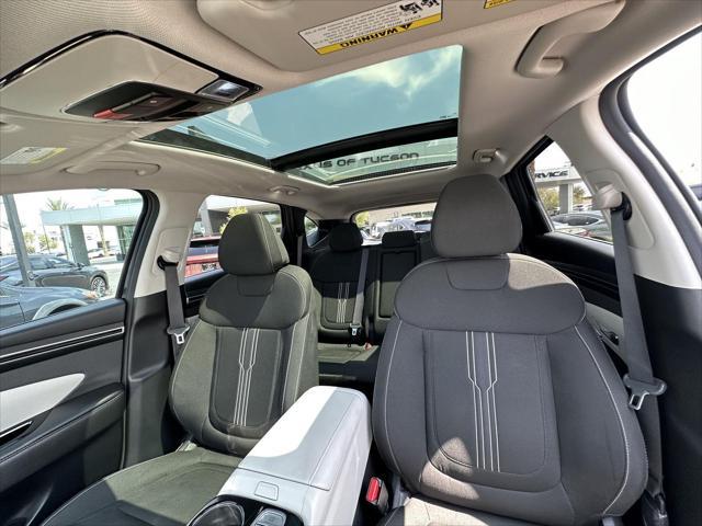 Photo of 2022 Deep Sea Hyundai TUCSON Hybrid