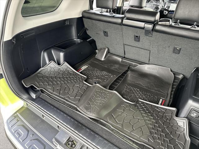 Photo of 2022 Lime Rush Toyota 4Runner