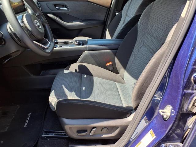 Photo of 2023 Caspian Blue Nissan Rogue
