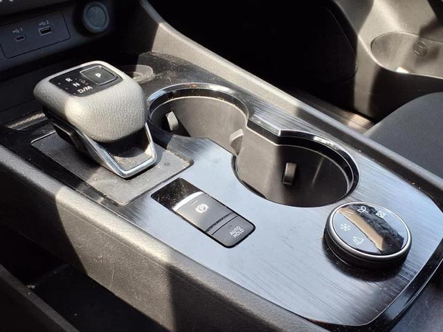 Photo of 2023 Super Black Nissan Rogue