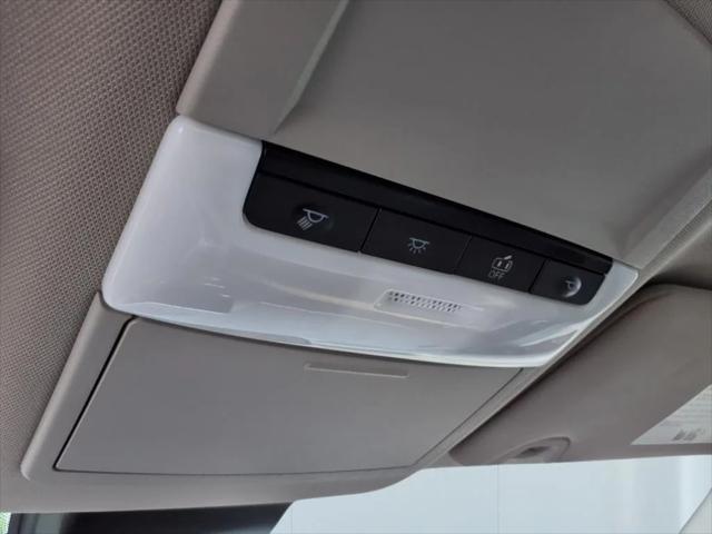 Photo of 2023 Garnet Pearl Nissan Altima