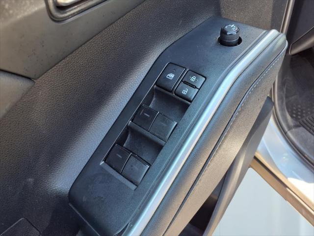 Photo of 2023 Celestial Silver Toyota Highlander