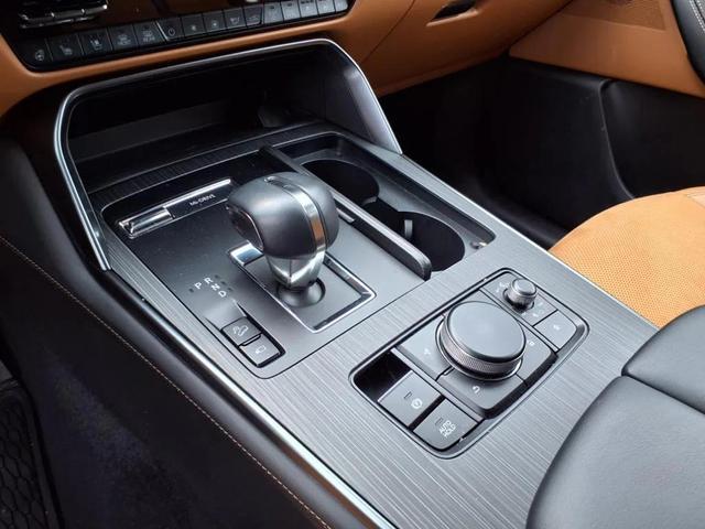 Photo of 2024 Deep Crystal Blue Mica Mazda CX-90