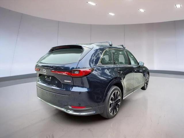 Photo of 2024 Deep Crystal Blue Mica Mazda CX-90