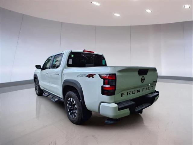 Photo of 2023 Glacier White Nissan Frontier