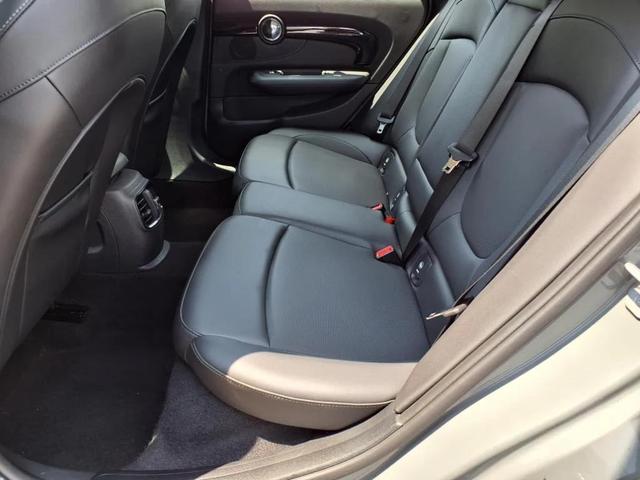 Photo of 2022 Rooftop Gray MINI Clubman