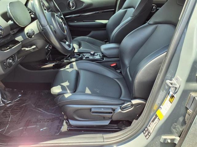 Photo of 2022 Rooftop Gray MINI Clubman