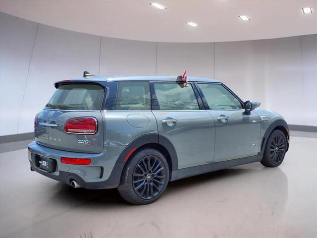 Photo of 2022 Rooftop Gray MINI Clubman