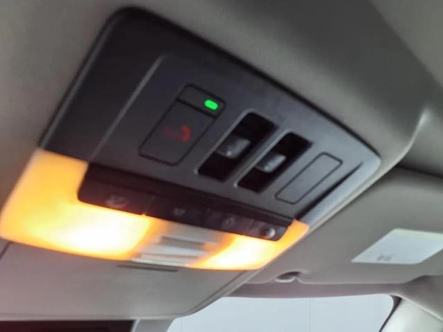 Photo of 2023 Super Black Nissan Rogue