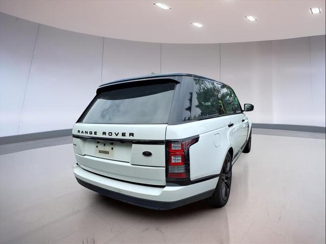 Photo of 2017 Fuji White Land Rover Range Rover