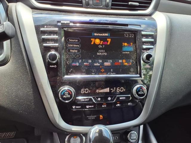 Photo of 2024 Super Black Nissan Murano