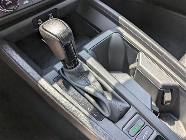 Photo of 2025 Solar Silver Metallic Honda Accord