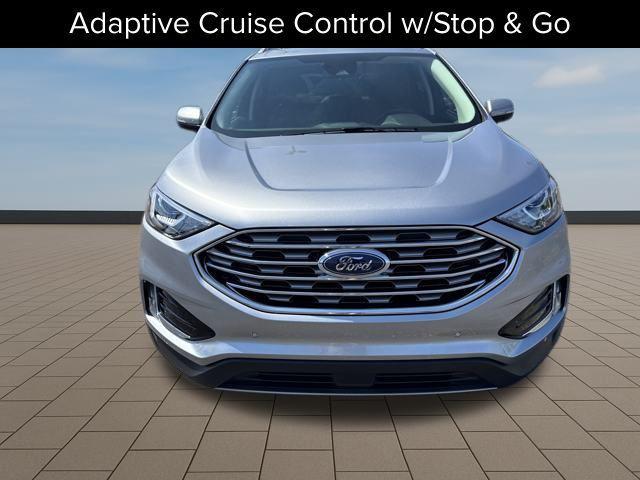 Photo of 2020 Iconic Silver Metallic Ford Edge