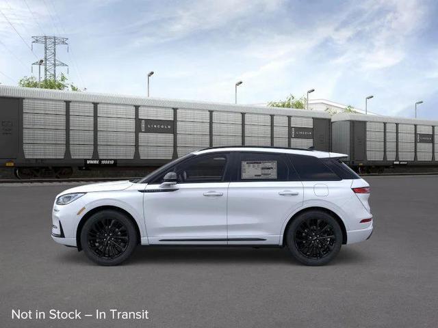 Photo of 2025 Crystal White Lincoln Corsair