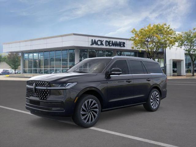 Photo of 2025 Infinite Black Metallic Clearcoat Lincoln Navigator