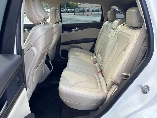 Photo of 2020 Pristine White Lincoln Nautilus