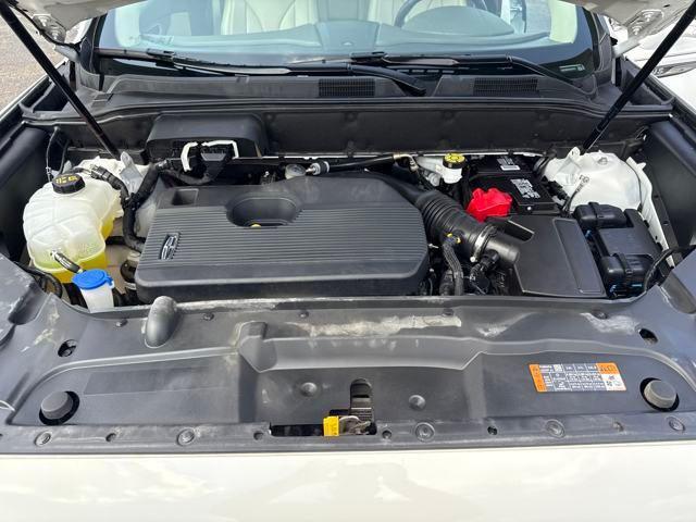 Photo of 2020 Pristine White Lincoln Nautilus
