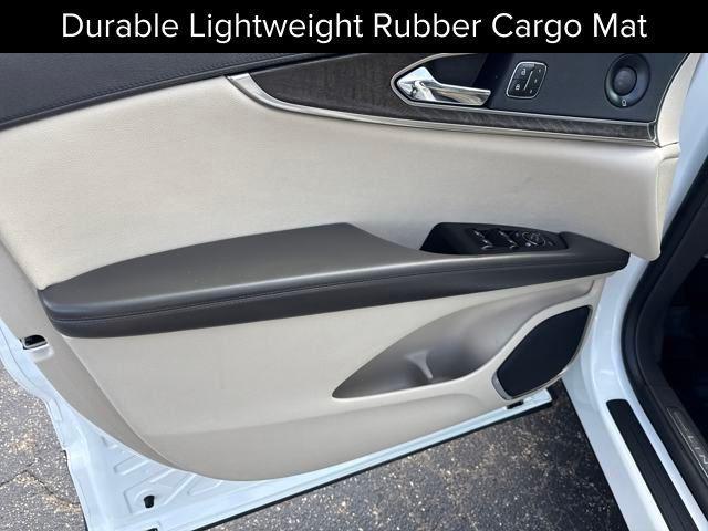 Photo of 2020 Pristine White Lincoln Nautilus