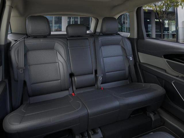 Photo of 2025 Infinite Black Metallic Clearcoat Lincoln Nautilus