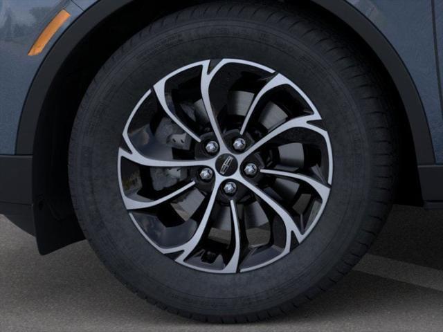 Photo of 2025 Whisper Blue Metallic Clearcoat Lincoln Nautilus