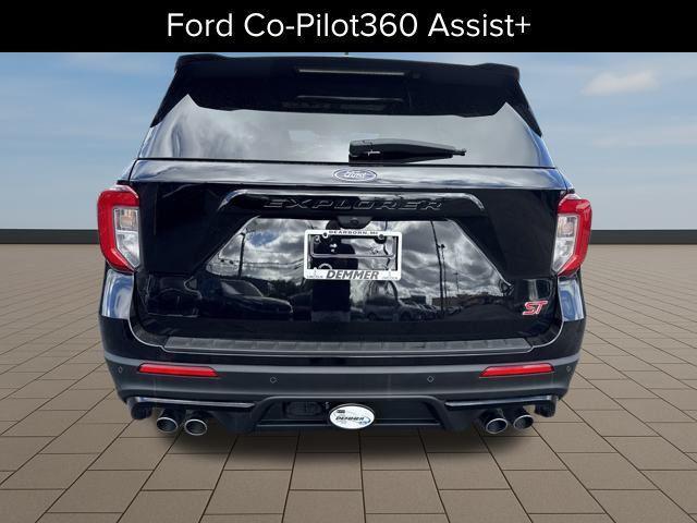 Photo of 2023 Black Metallic Ford Explorer