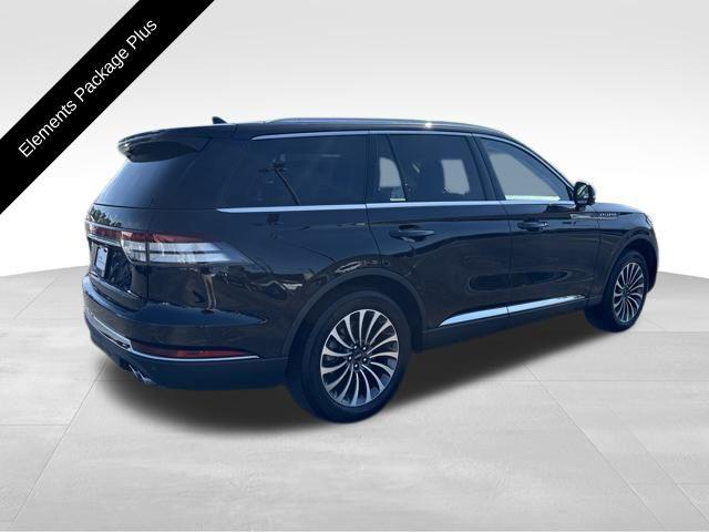 Photo of 2023 Infinite Black MET Lincoln Aviator