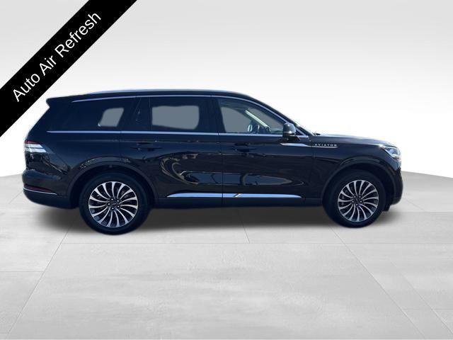 Photo of 2023 Infinite Black MET Lincoln Aviator