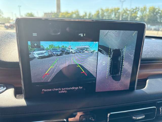 Photo of 2023 Infinite Black MET Lincoln Aviator