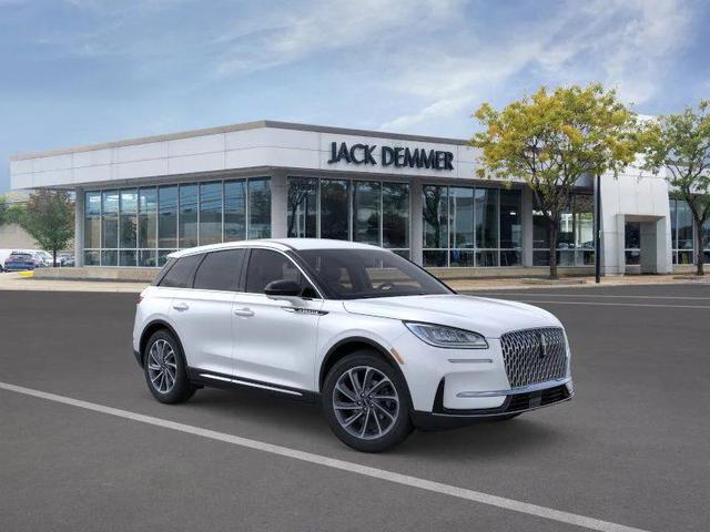 Photo of 2025 Pristine White Metallic Tri-Coat Lincoln Corsair