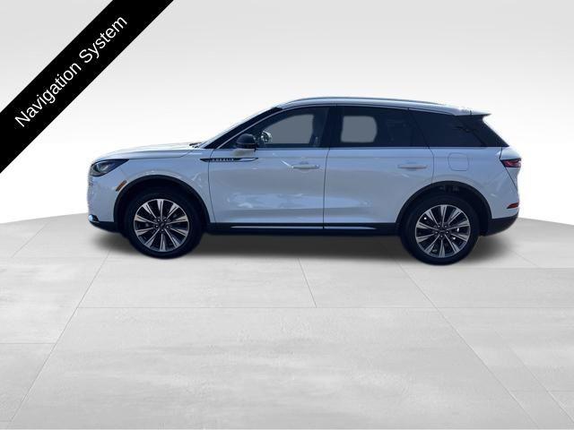 Photo of 2022 Pristine White MET 3C Lincoln Corsair
