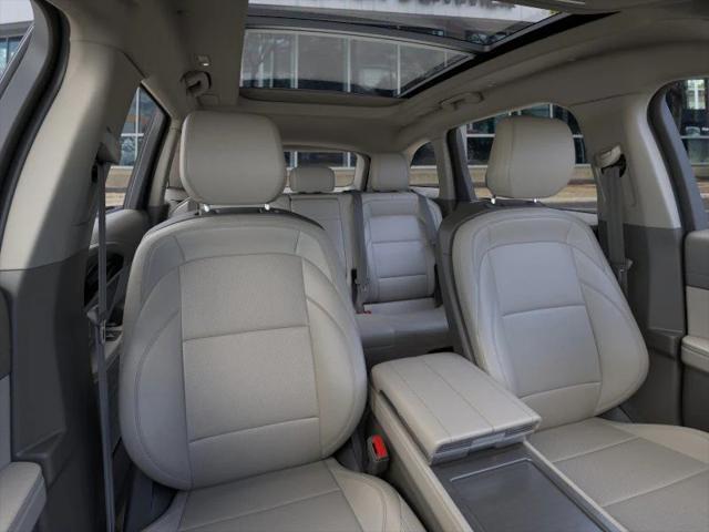 Photo of 2025 Whisper Blue Metallic Clearcoat Lincoln Nautilus