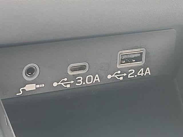 Photo of 2024 Crystal White Pearl Subaru Outback