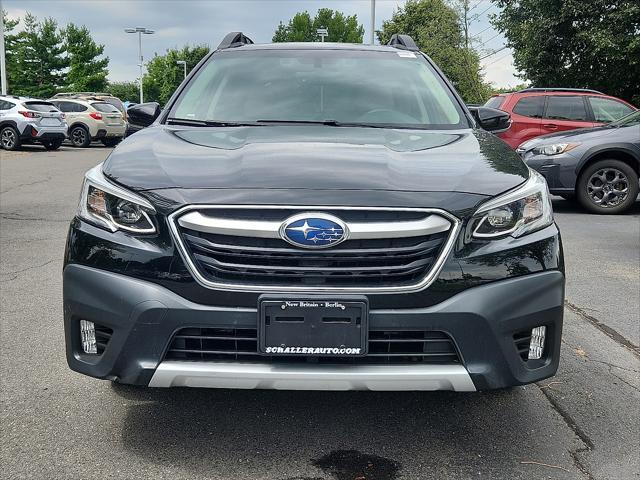 Photo of 2022 Crystal Black Silica Subaru Outback