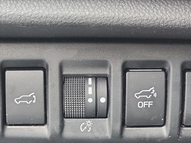 Photo of 2022 Crystal Black Silica Subaru Outback