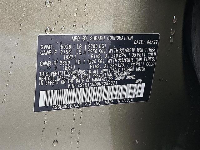 Photo of 2022 Green Metallic Subaru Outback