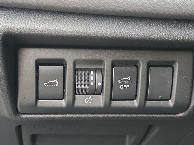 Photo of 2022 Green Metallic Subaru Outback