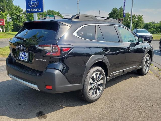 Photo of 2025 Crystal Black Silica Subaru Outback
