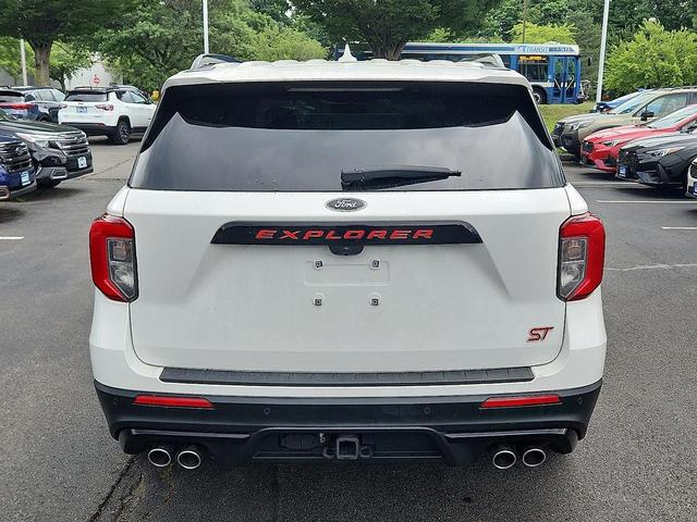 Photo of 2020 Star White Metallic Tri-Coat Ford Explorer