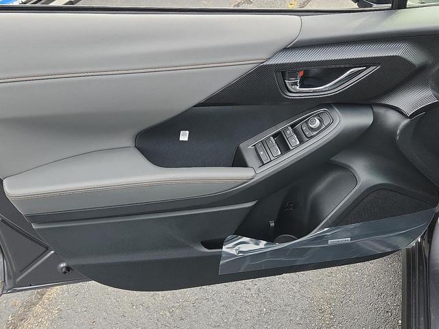 Photo of 2025 Magnetite Gray Metallic/Crystal Black Silica Subaru Crosstrek
